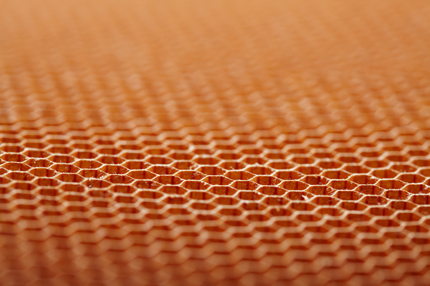 Advanced materials und smart textiles